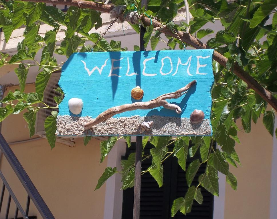 En Leuko Apartments Tsoukaládhes Cameră foto